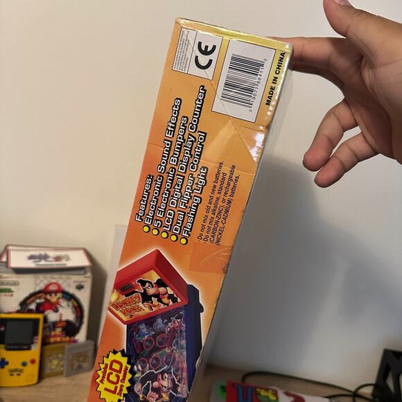 New Old Stock RARE 2004 Nintendo DONKEY KONG Electronic Pinball Game - Picture 6 of 8